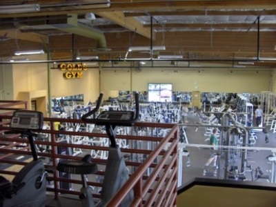 Gold’s Gym - North Seattle, Upstairs View